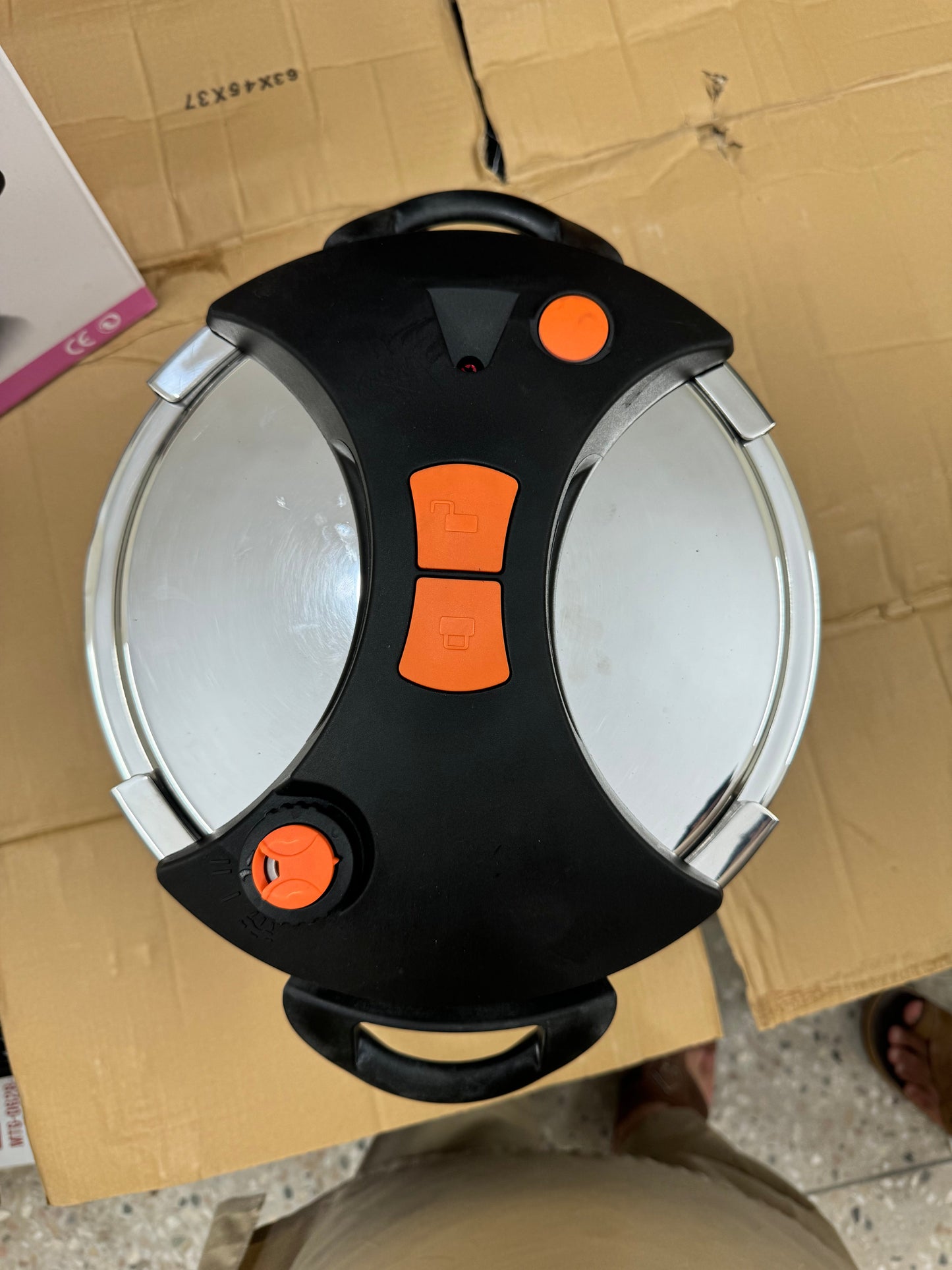 Italy Dessini 12 litter pressure cooker