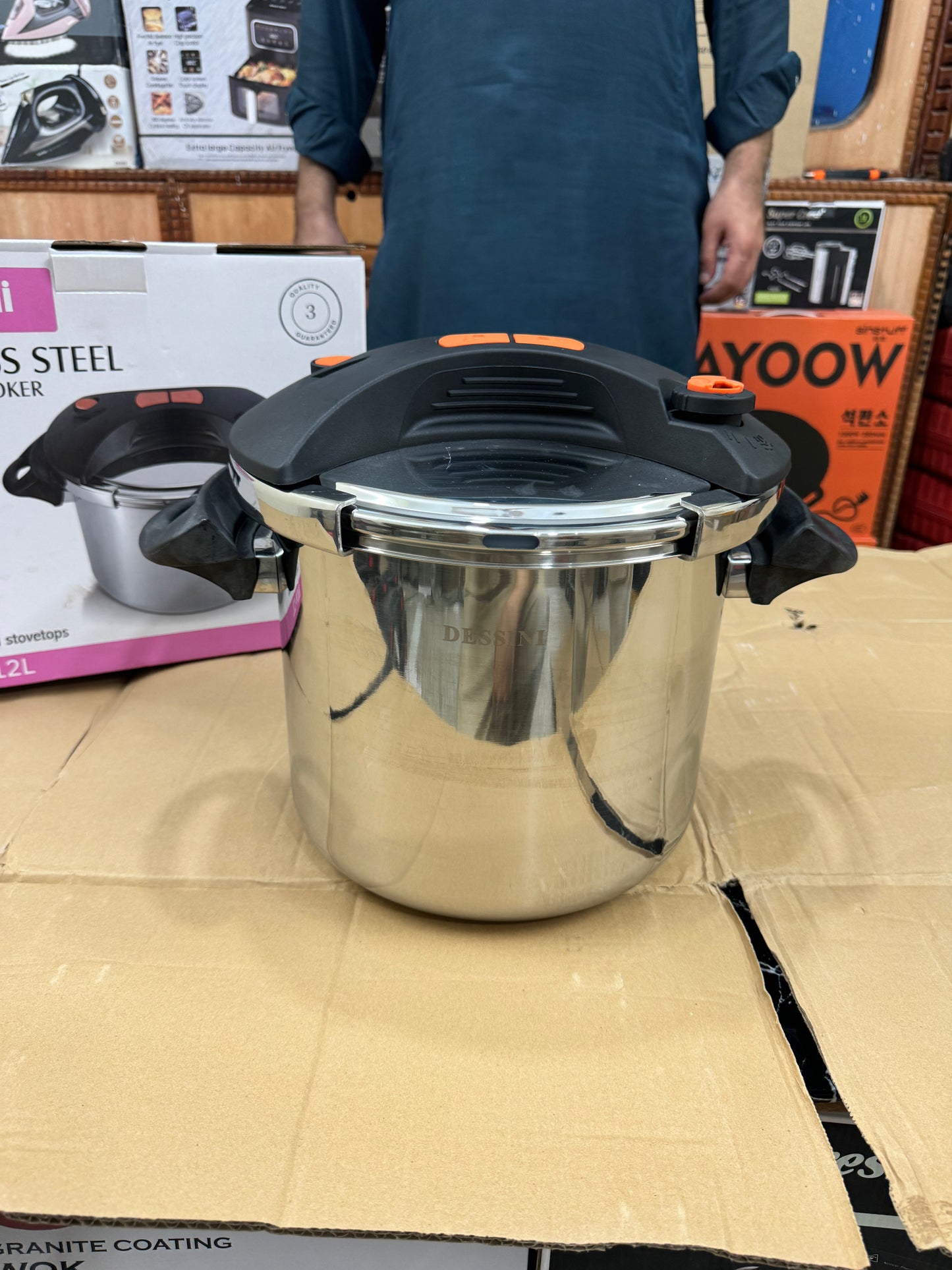Italy Dessini 12 litter pressure cooker