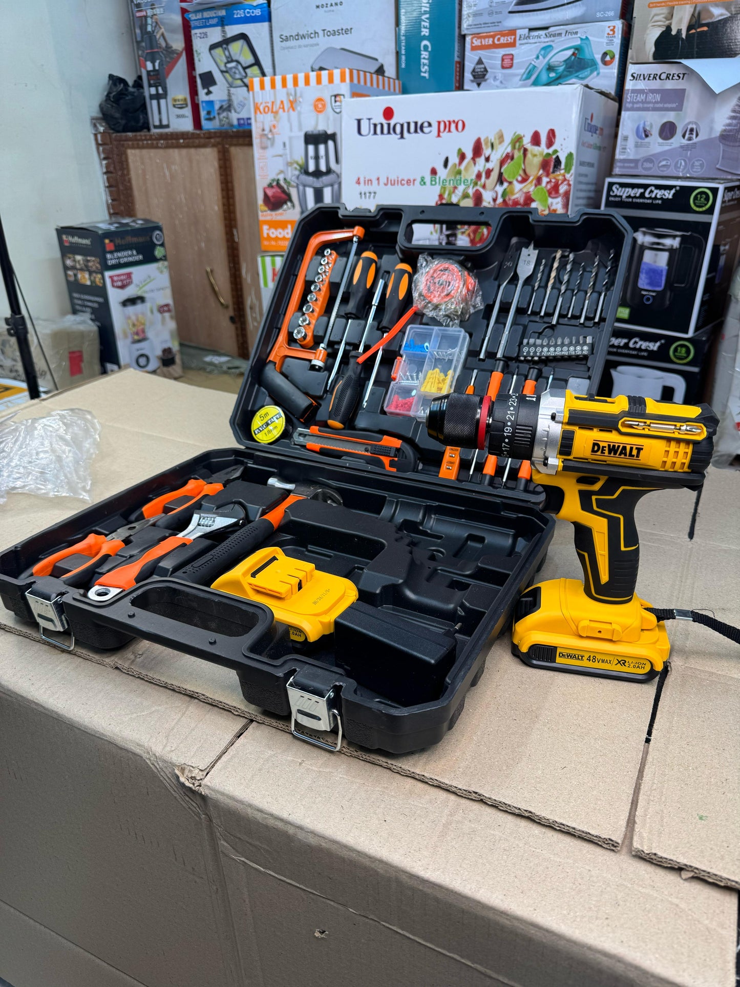 DeWalt commercial use 117 pcs drill machine set 48V