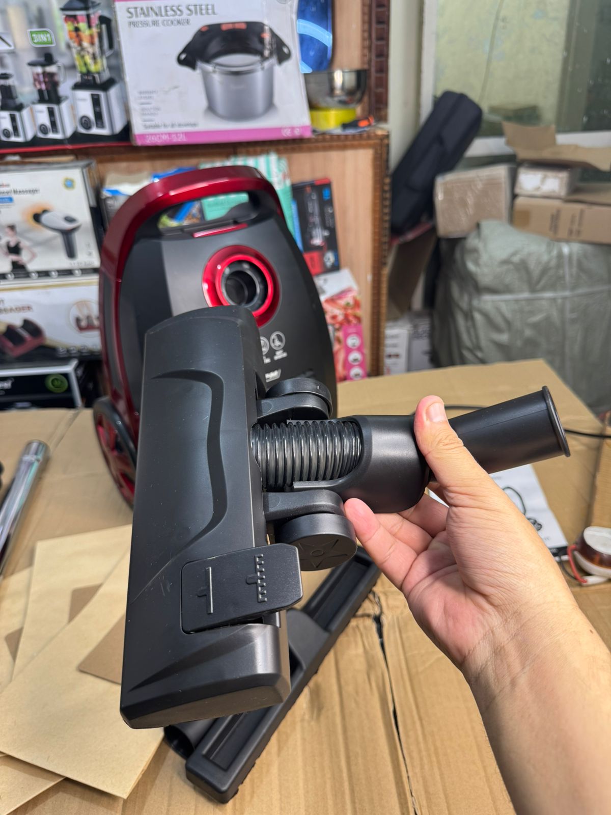 MPM POLAND VACUUM CLEANER (2 YEAR WARRANTY )
