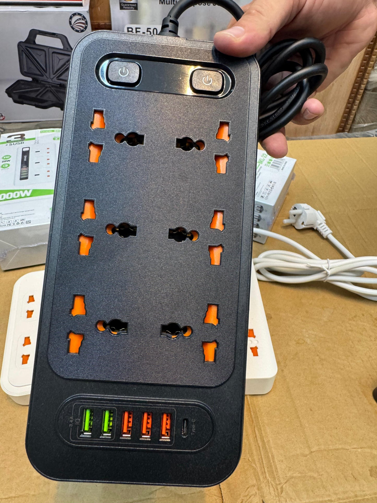 Good Quality Fireproof Extension Socket Board with USB Ports