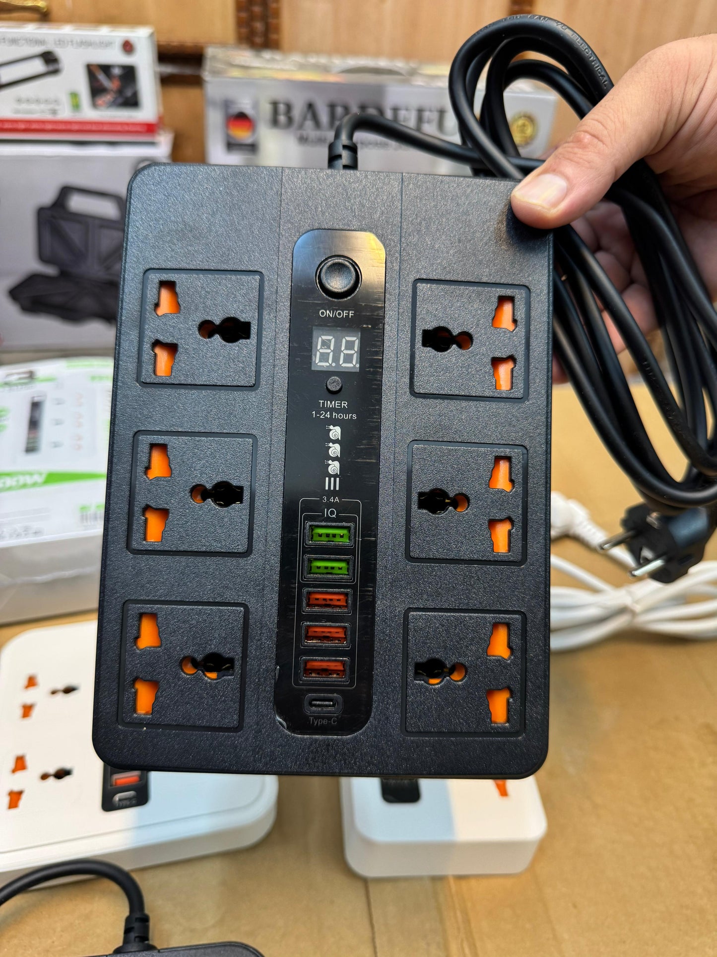 Good Quality Fireproof Extension Socket Board with USB Ports