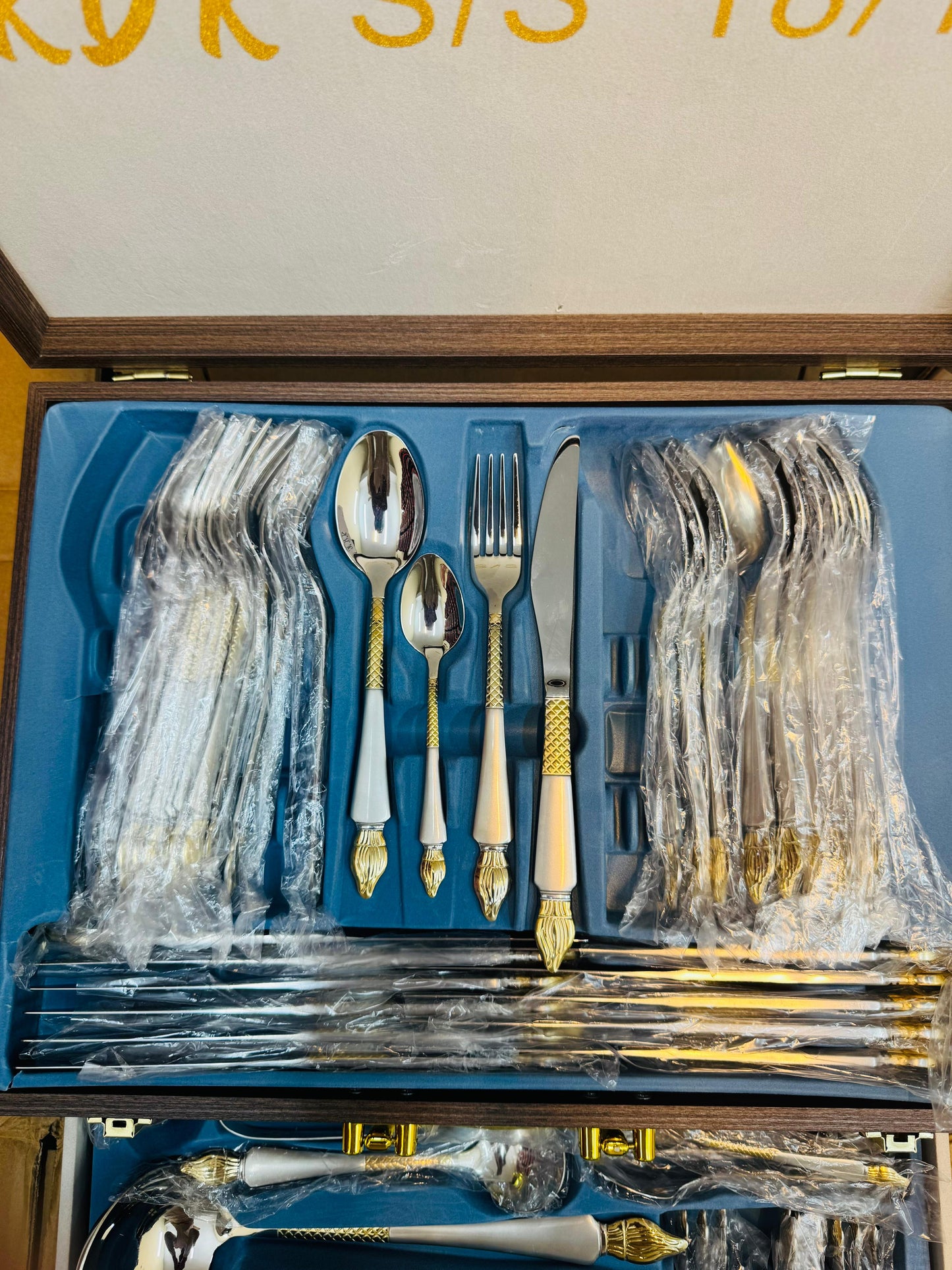 KDK 72pcs Luxury Stainless Steel Cutlery Set with Gift Box