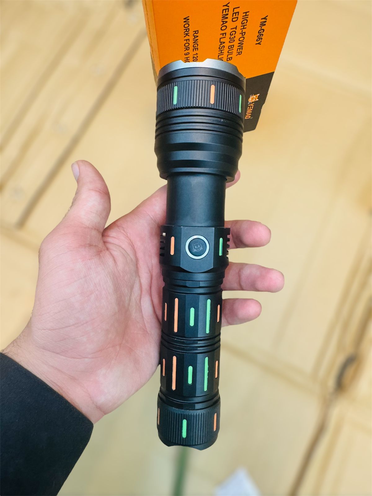 YAMAO 1200M range torch & flash light