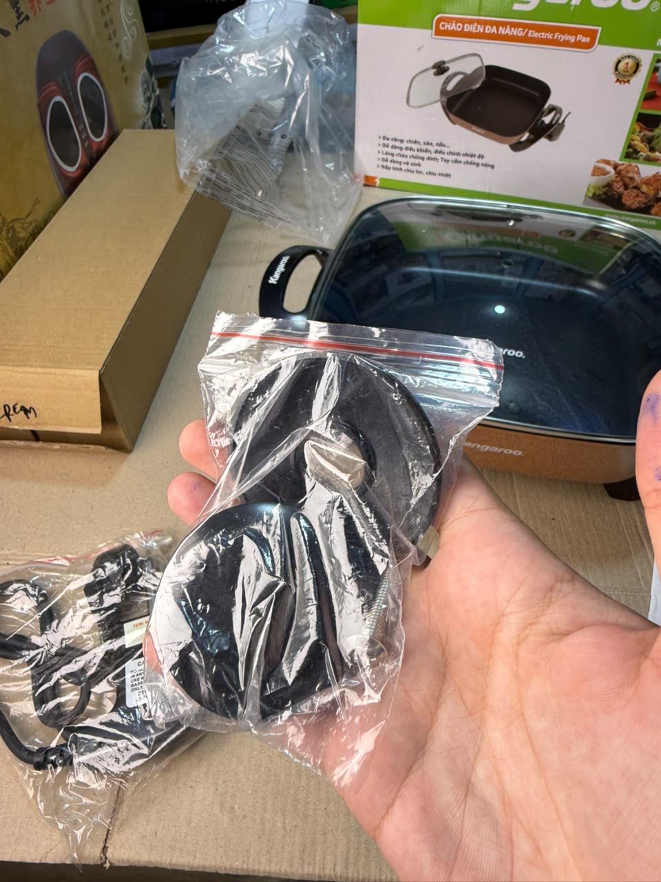 Kangaroo Electric Frypan kg-666