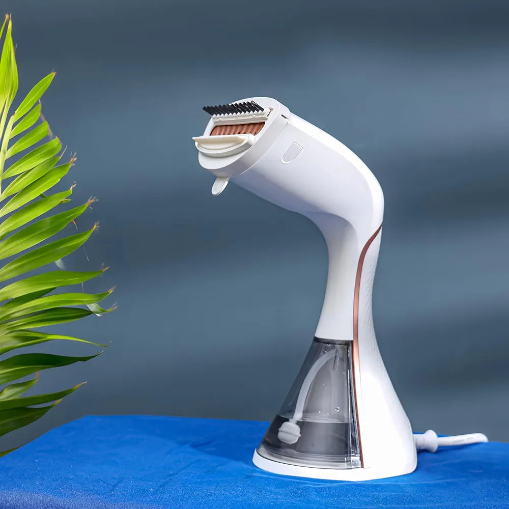 Geepas Handheld Garment Steamer GGS 25035