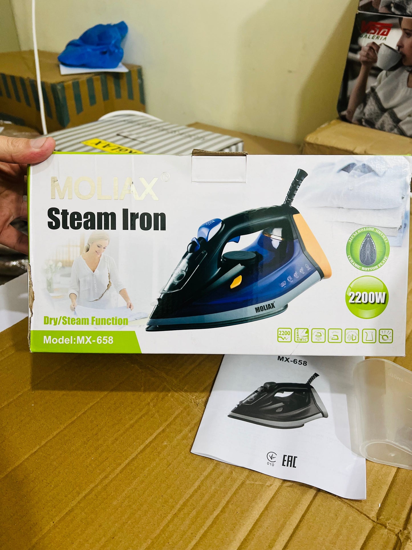 Lot Imported Moliax Steam Iron