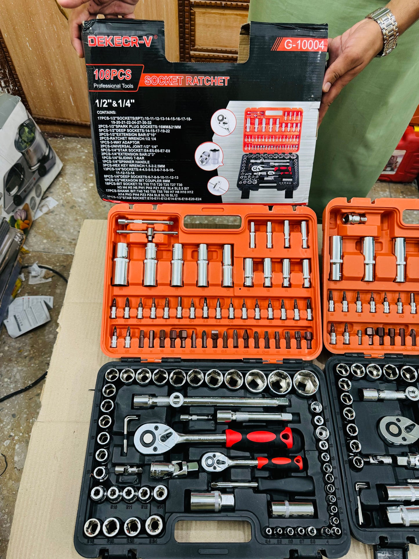 Commercial use tool box set