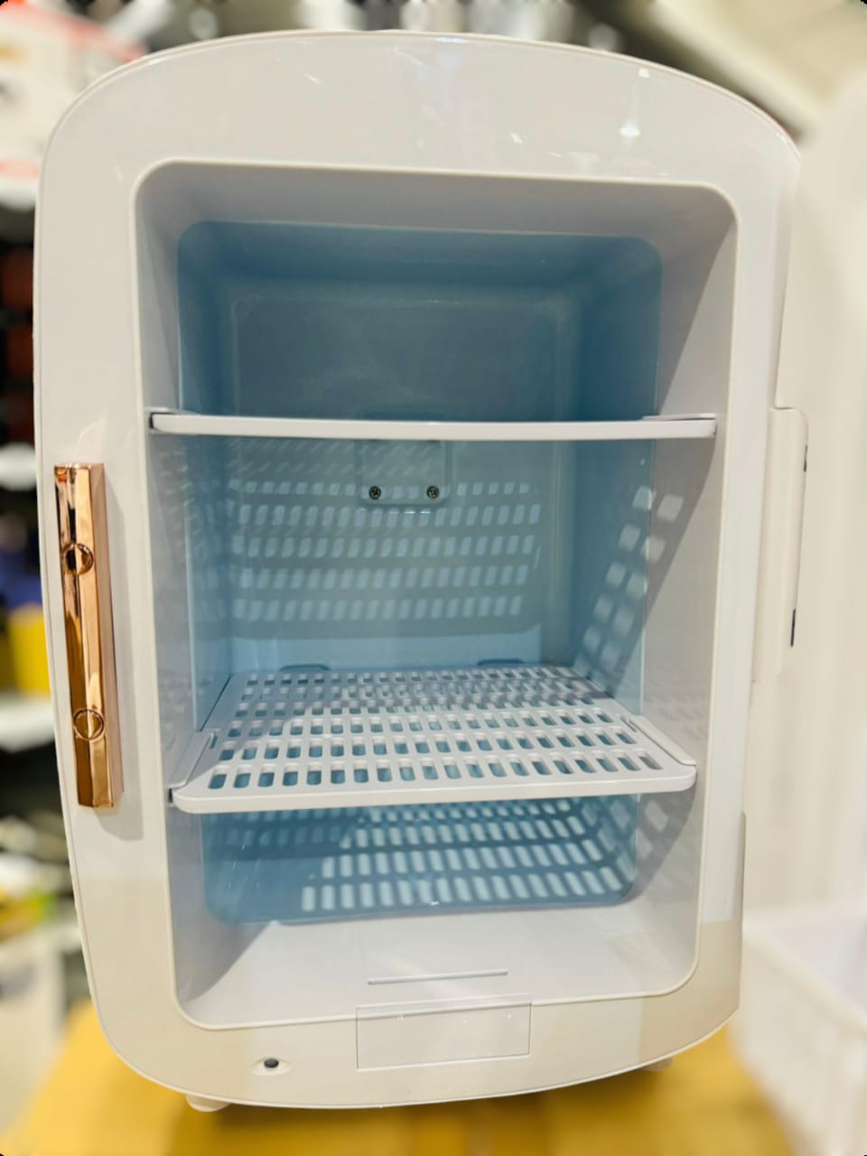 Geepas mini refrigerator