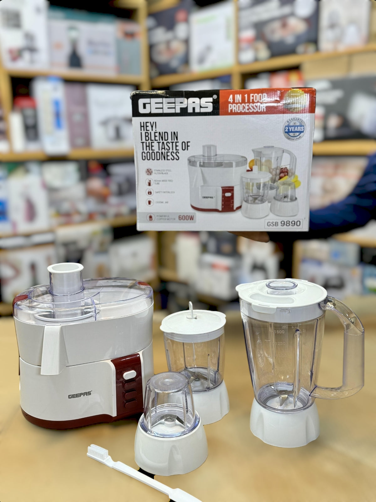 Geepas 4-in-1 Food Processor GSB 9890