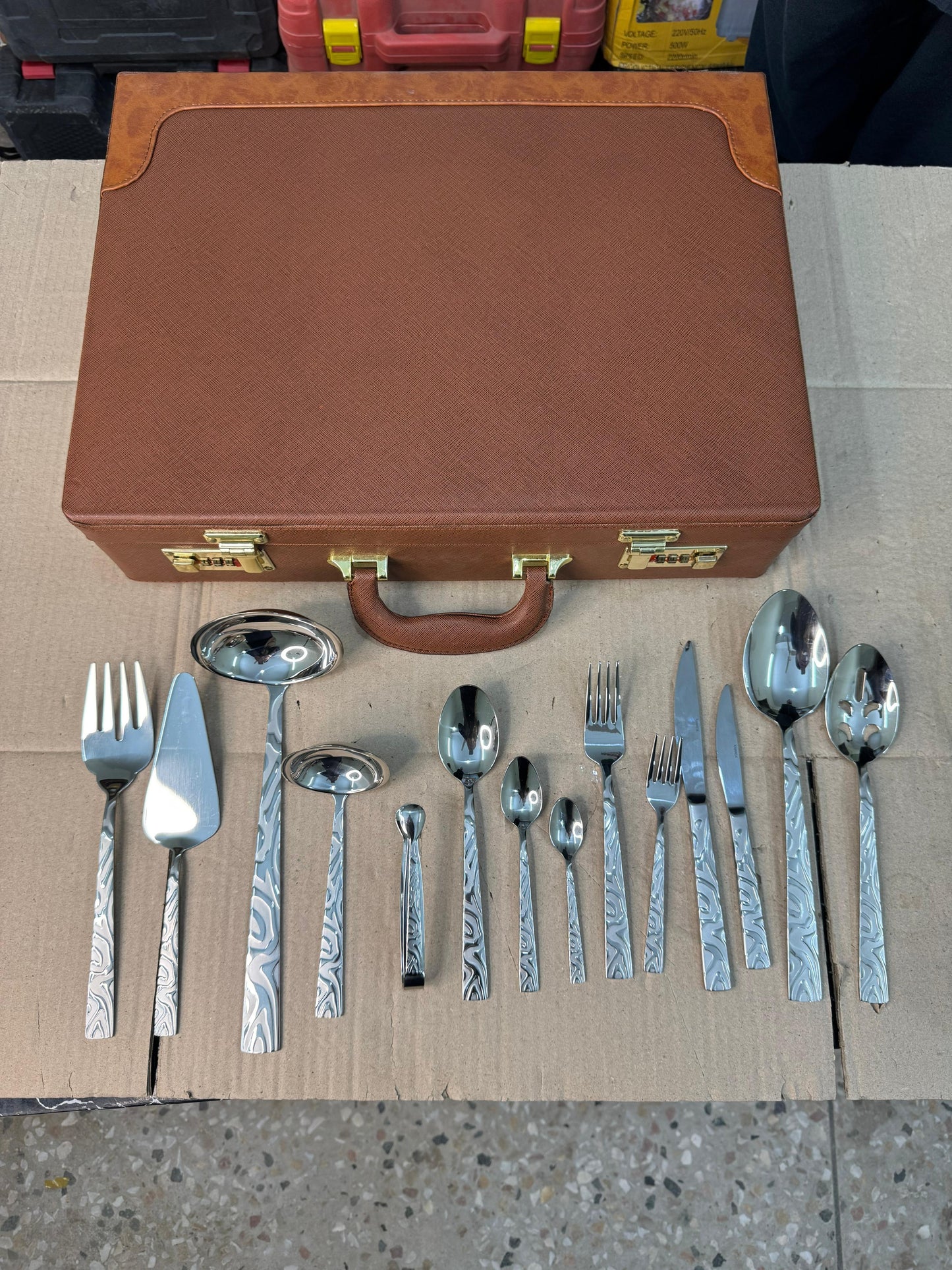 Turkey karaca 91 Pieces Luxury Cutlery Set