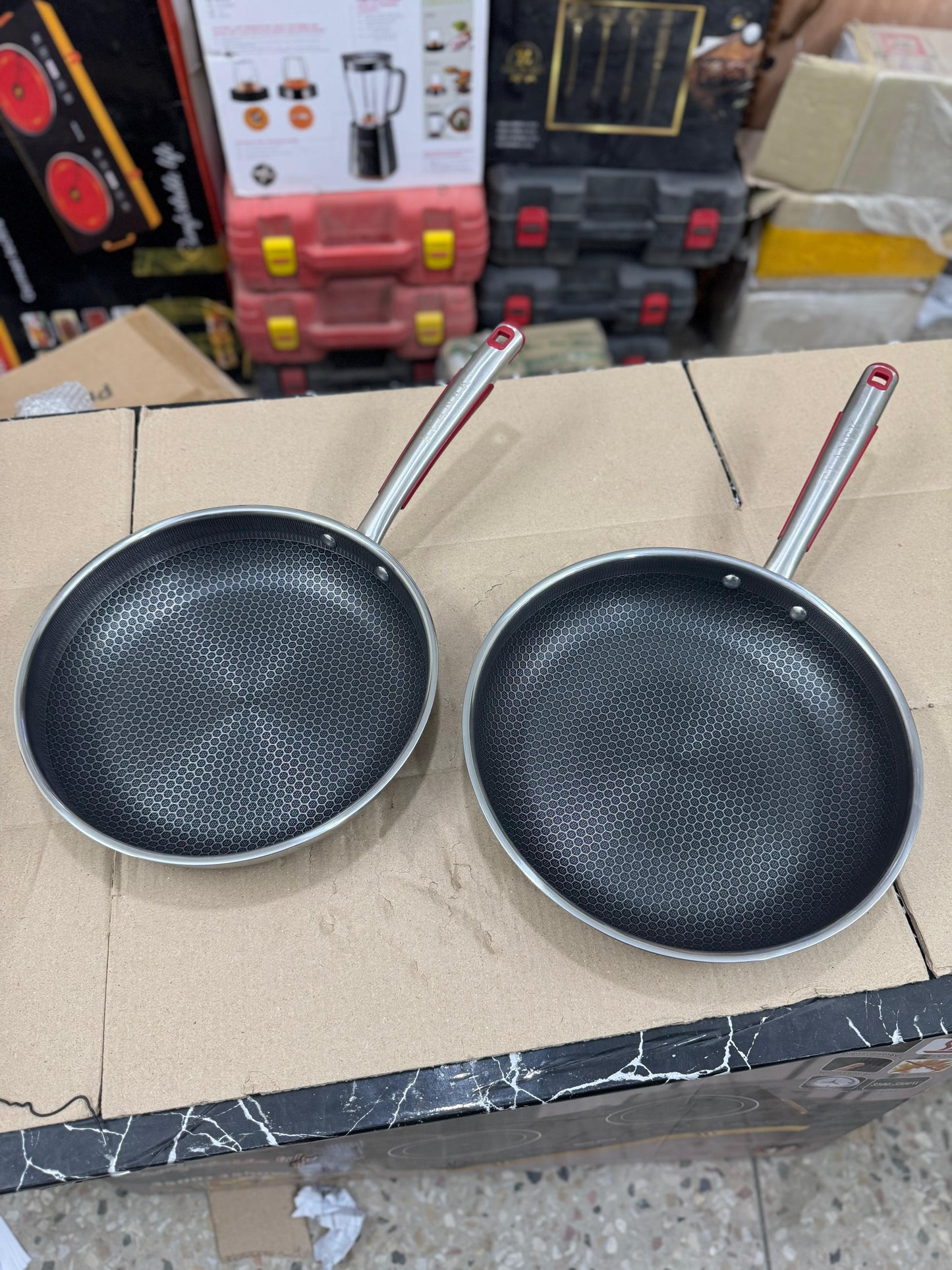 Germany lot lesser coating flat fry pan