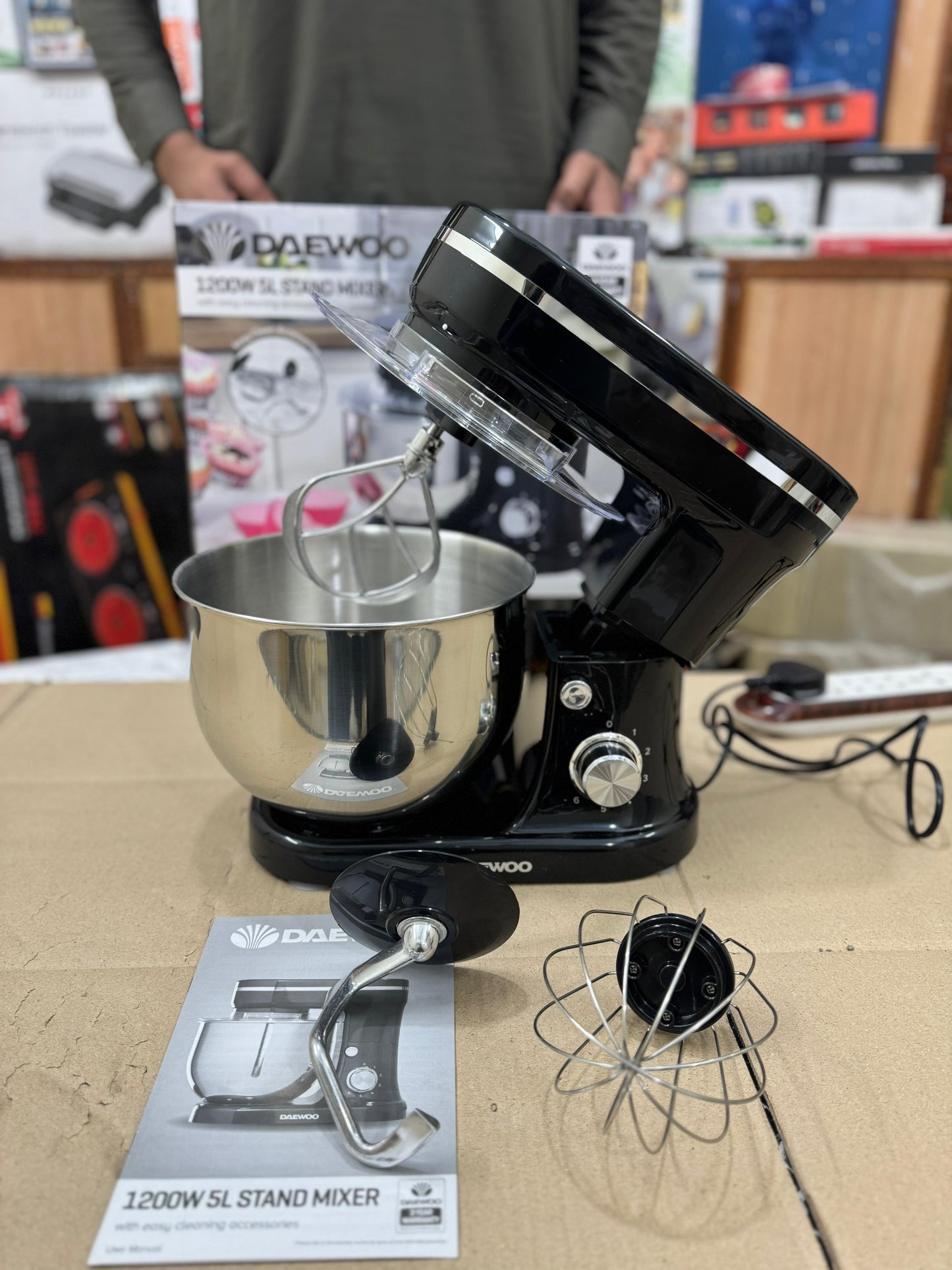 UK lot DAEWOO 5l stand mixer 1200watt