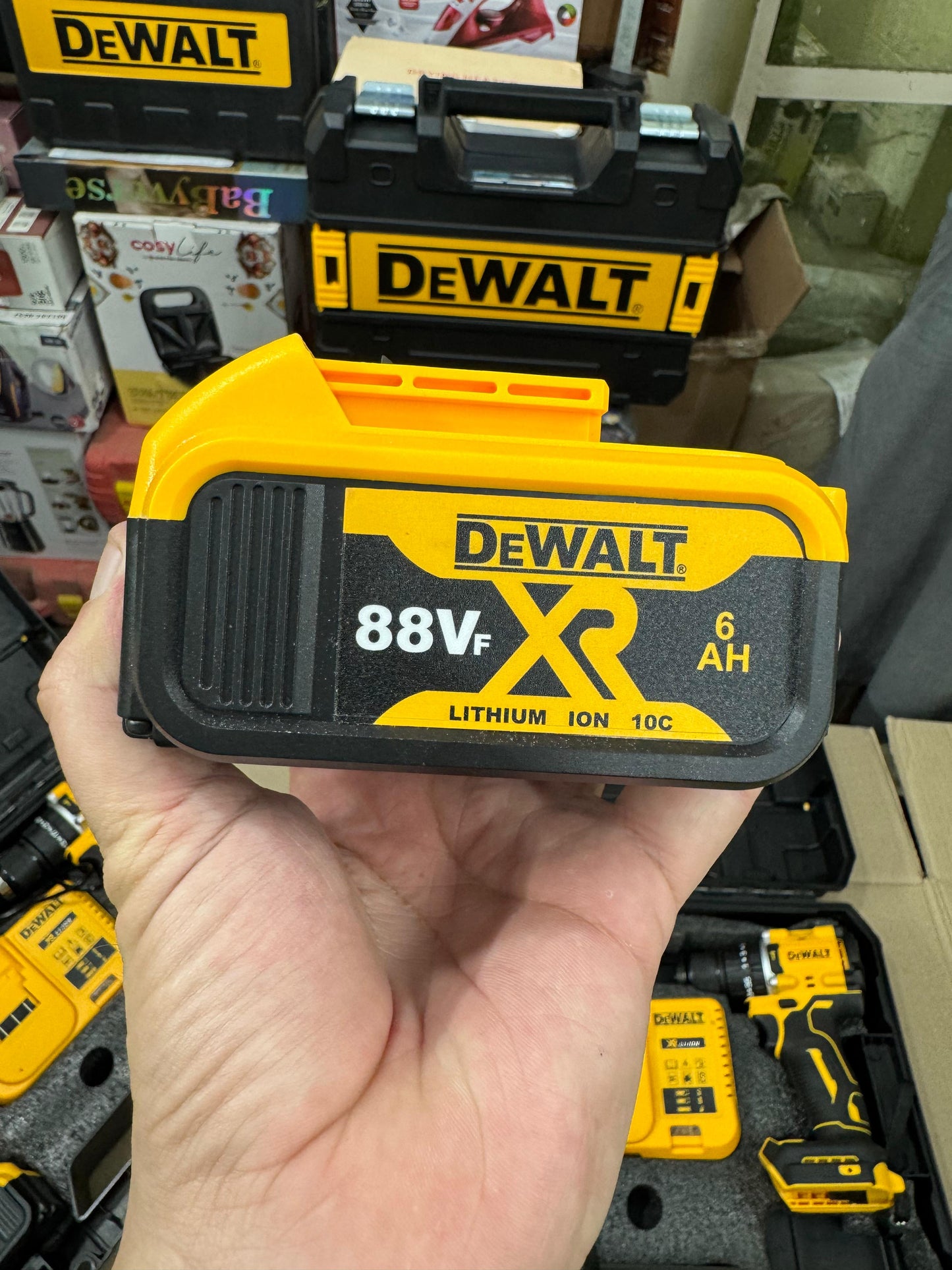 Dewalt 2 in 1 drill & impact wrench set