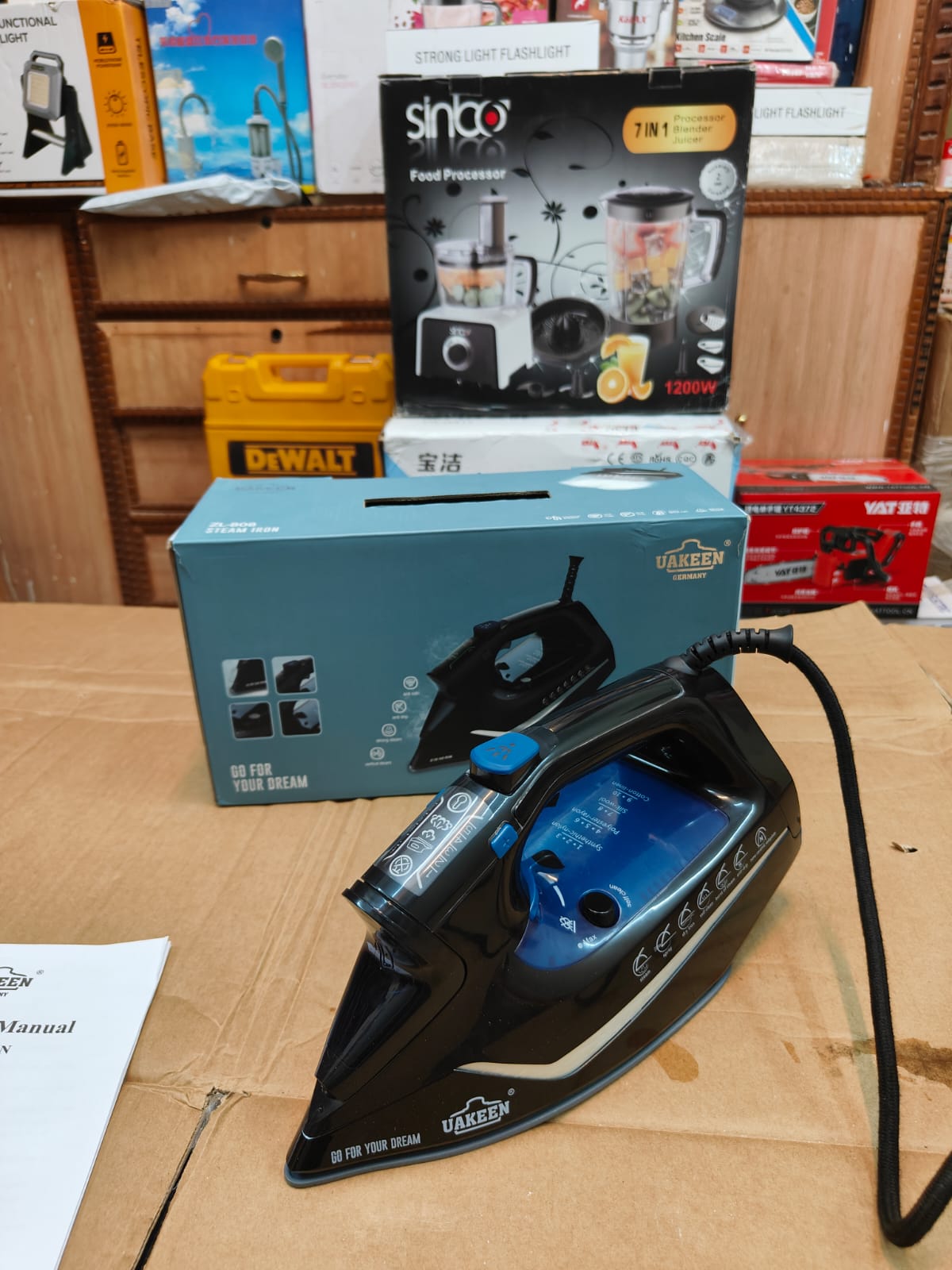 Uakeen Steam Iron ZL-808
