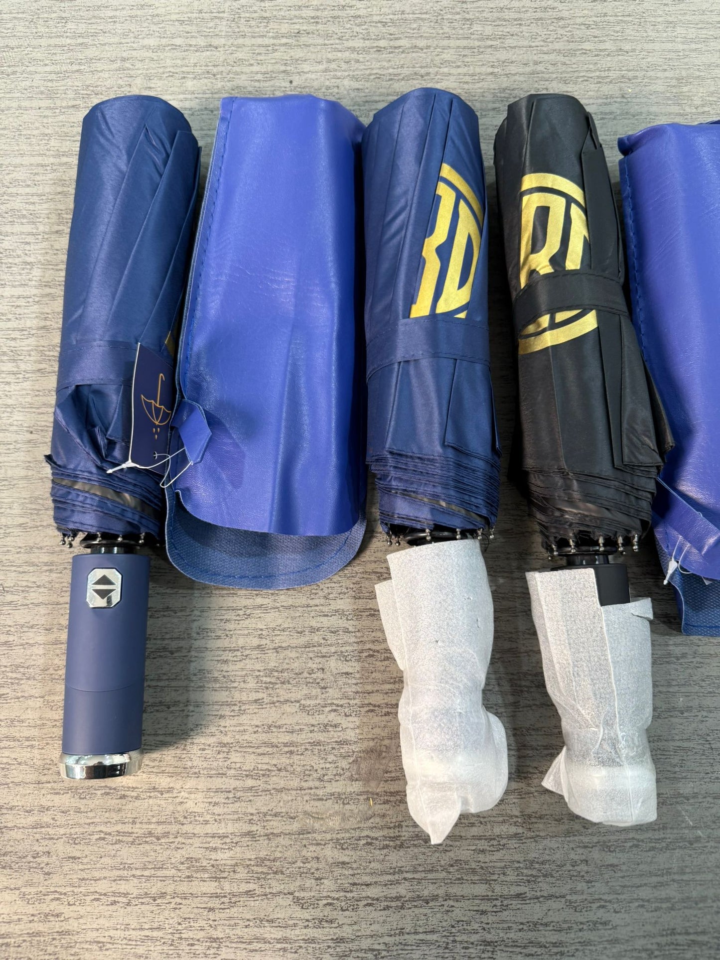 ABD automatic foldable umbrella with led light