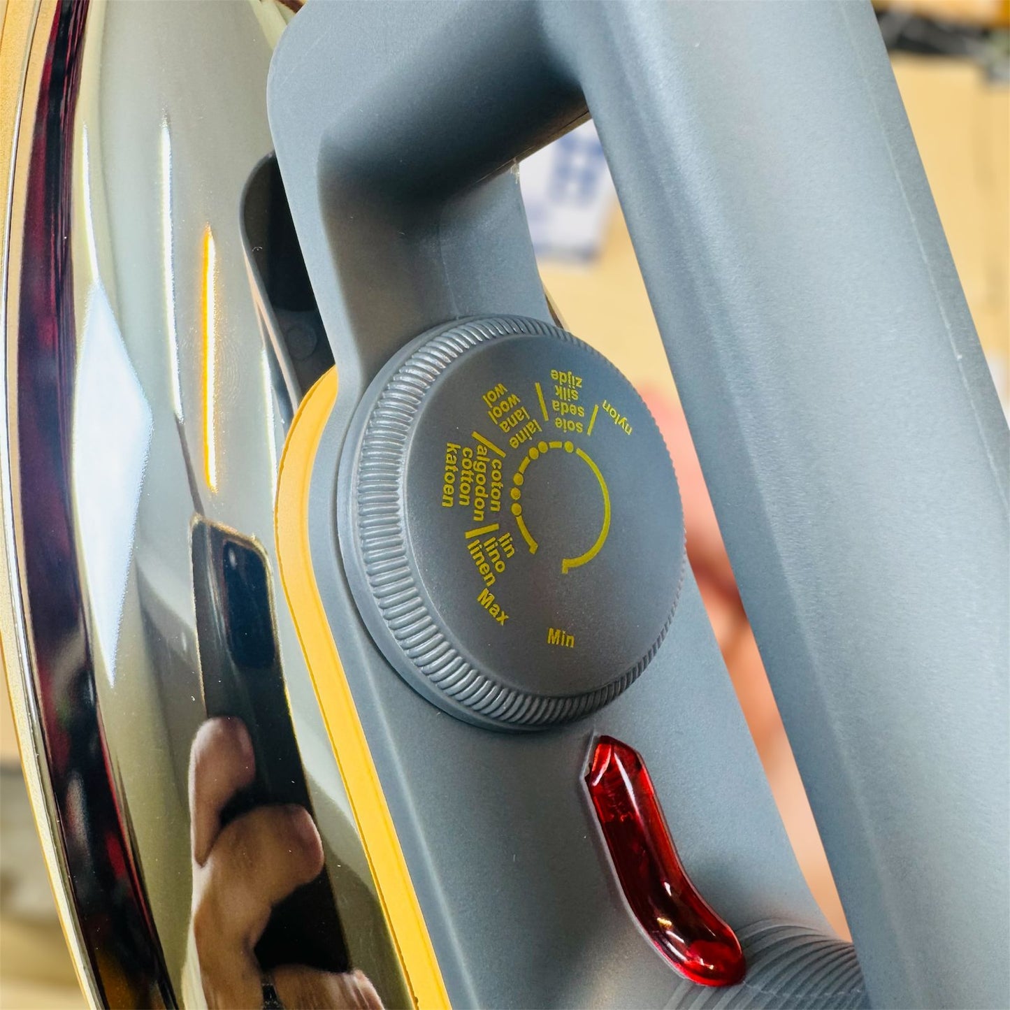 ARSHIA germany light weight dry iron