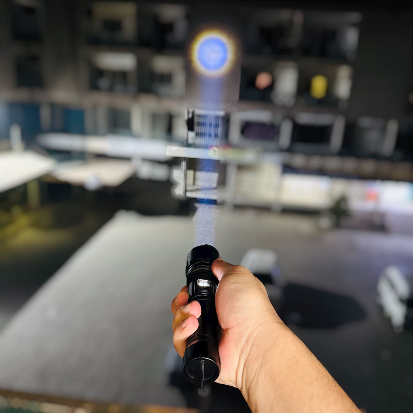 Lot imported CUBA Torch Light 9200MAH