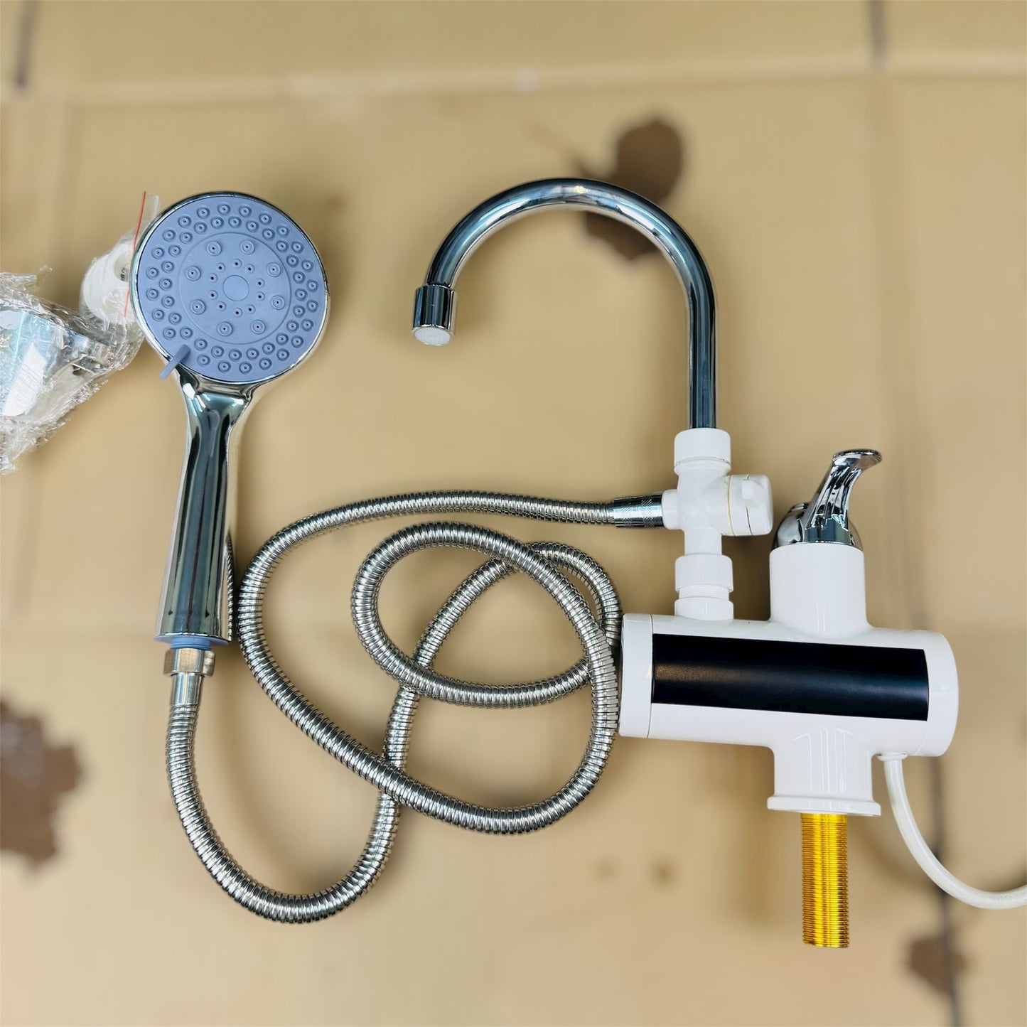 RUSSIA  lot 2 in 1 electric shower & faucet