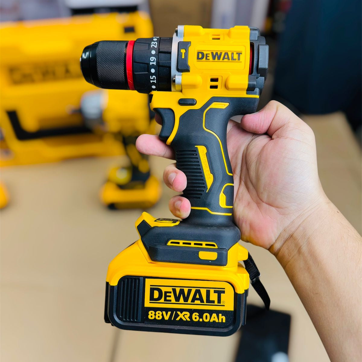Dewalt 2 in 1 drill & impact wench ( made in CZECH REPULIC )
