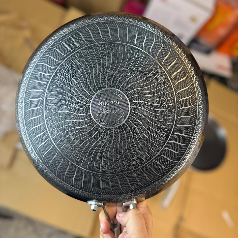 Germany lot honeycomb lesser shallow pan & tawa