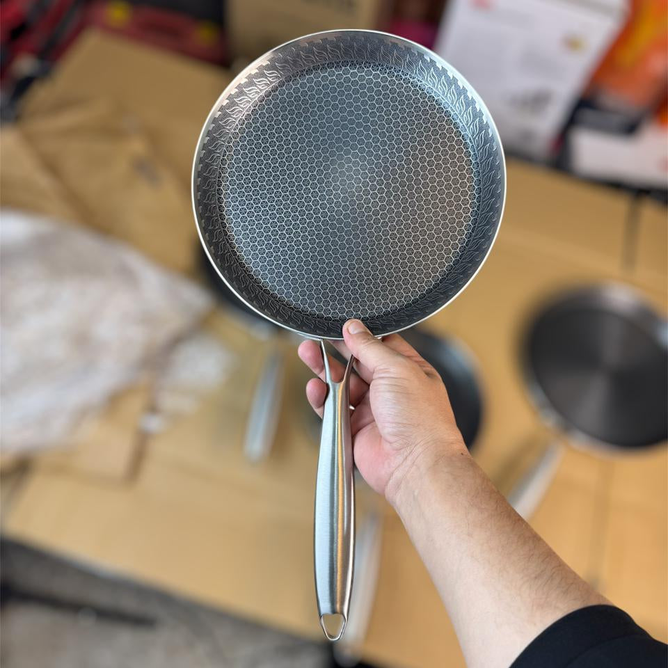 Germany lot honeycomb lesser shallow pan & tawa