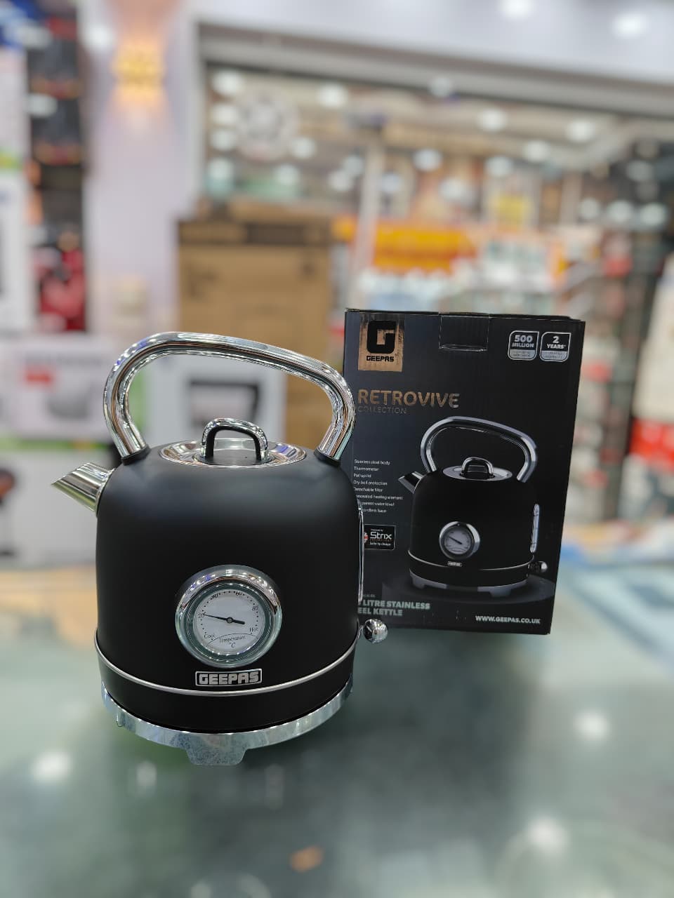 Geepas electric kettle 38074UK