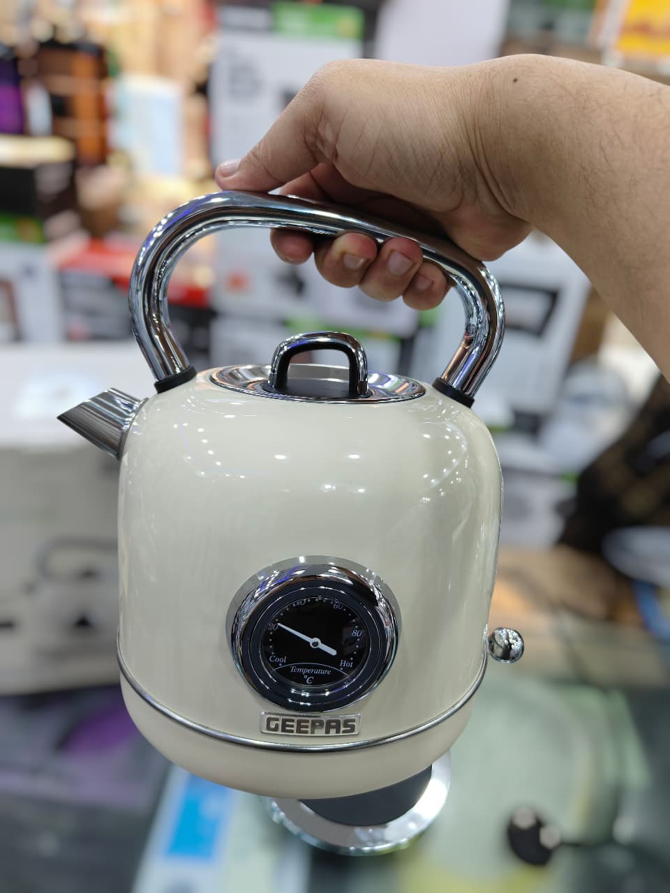 Geepas electric kettle 38074UK