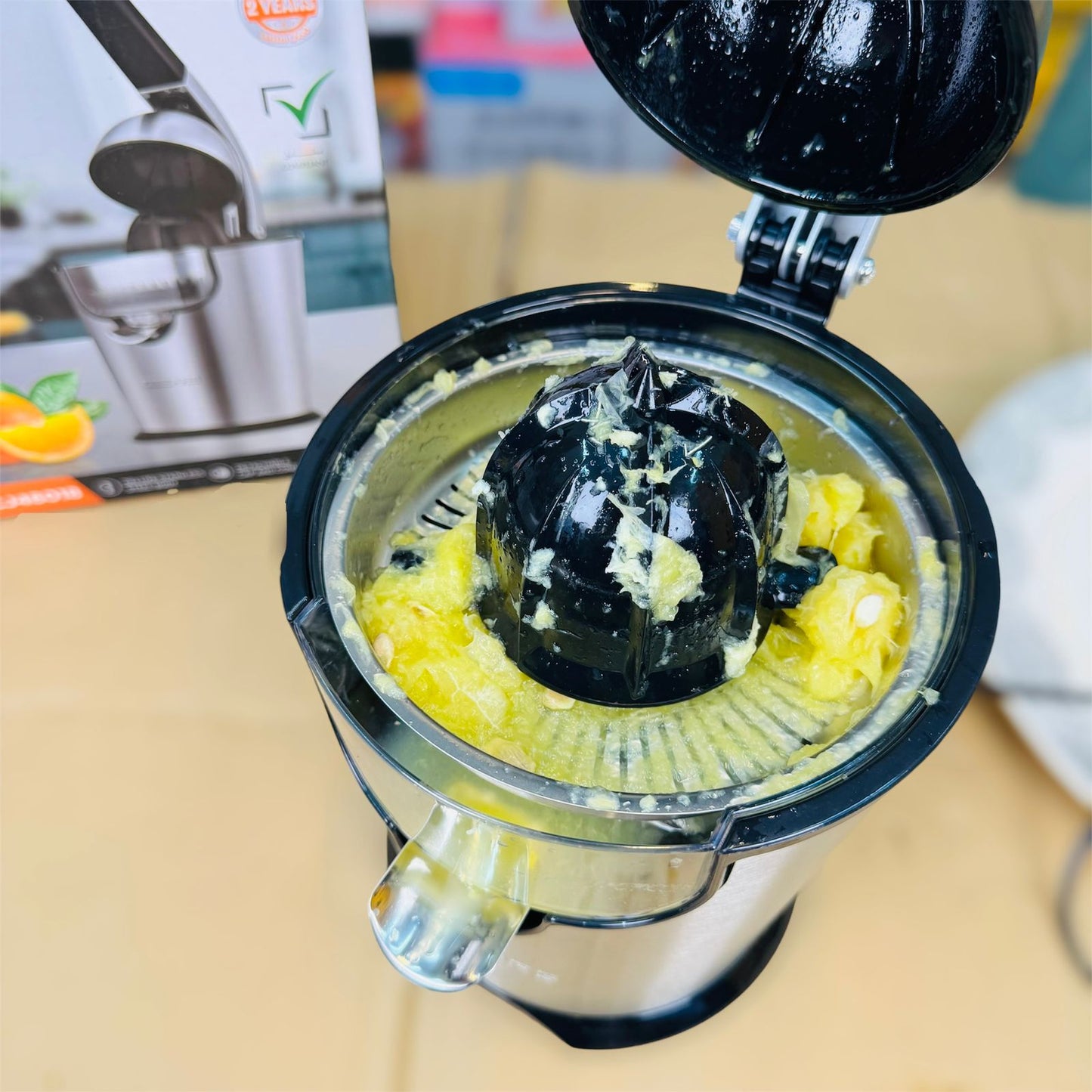 Geepas Stainless Steel Citrus Juicer GCJ46018