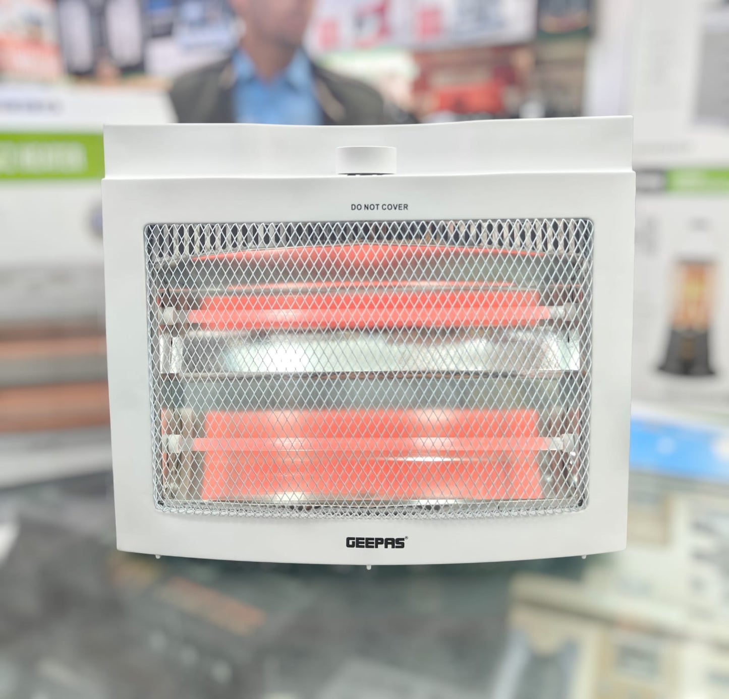 GEEPAS Quartz heater GQH 9551