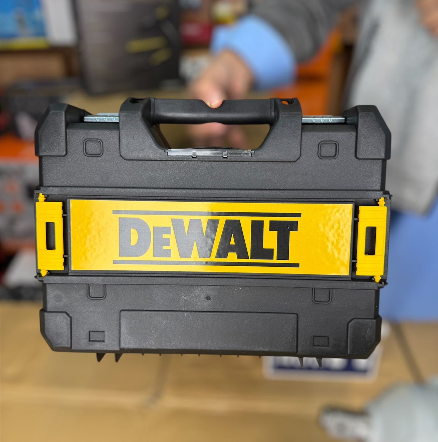Dewalt commercial impact wrench DCF 961