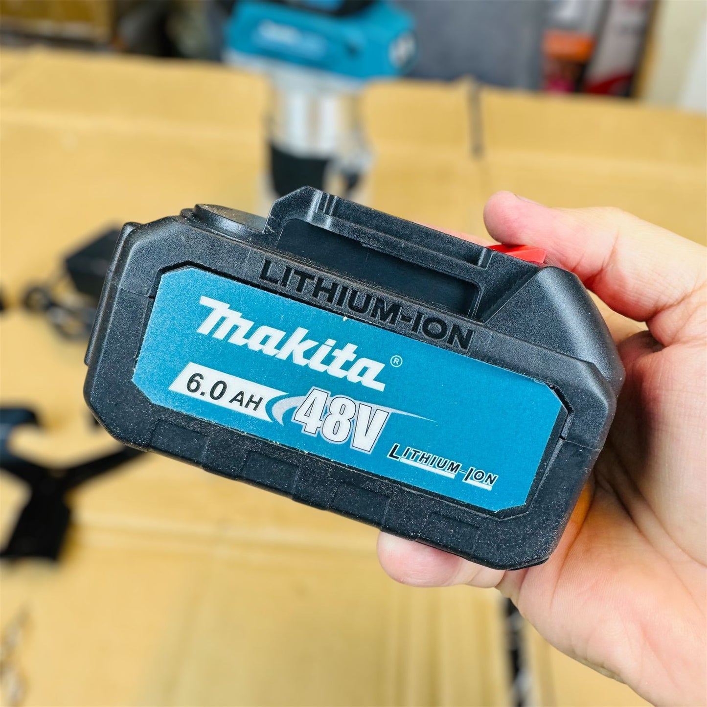 Makita 8mm rechargeable Router – Every Home Need