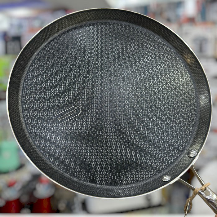 UAKEEN lasser coated induction pizza pan