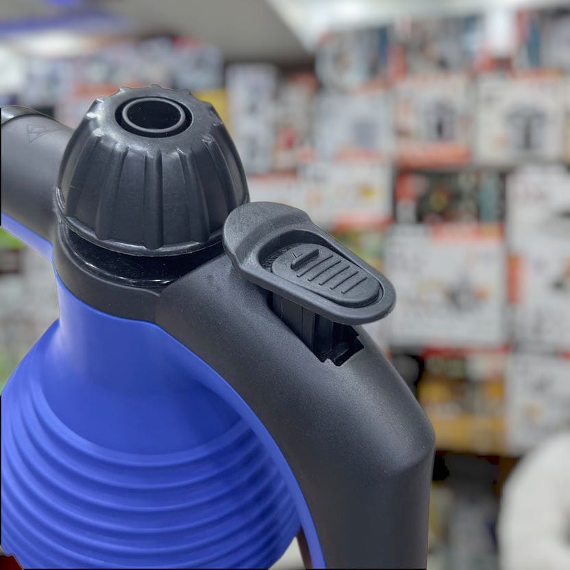 Geepas steam cleaner 9687