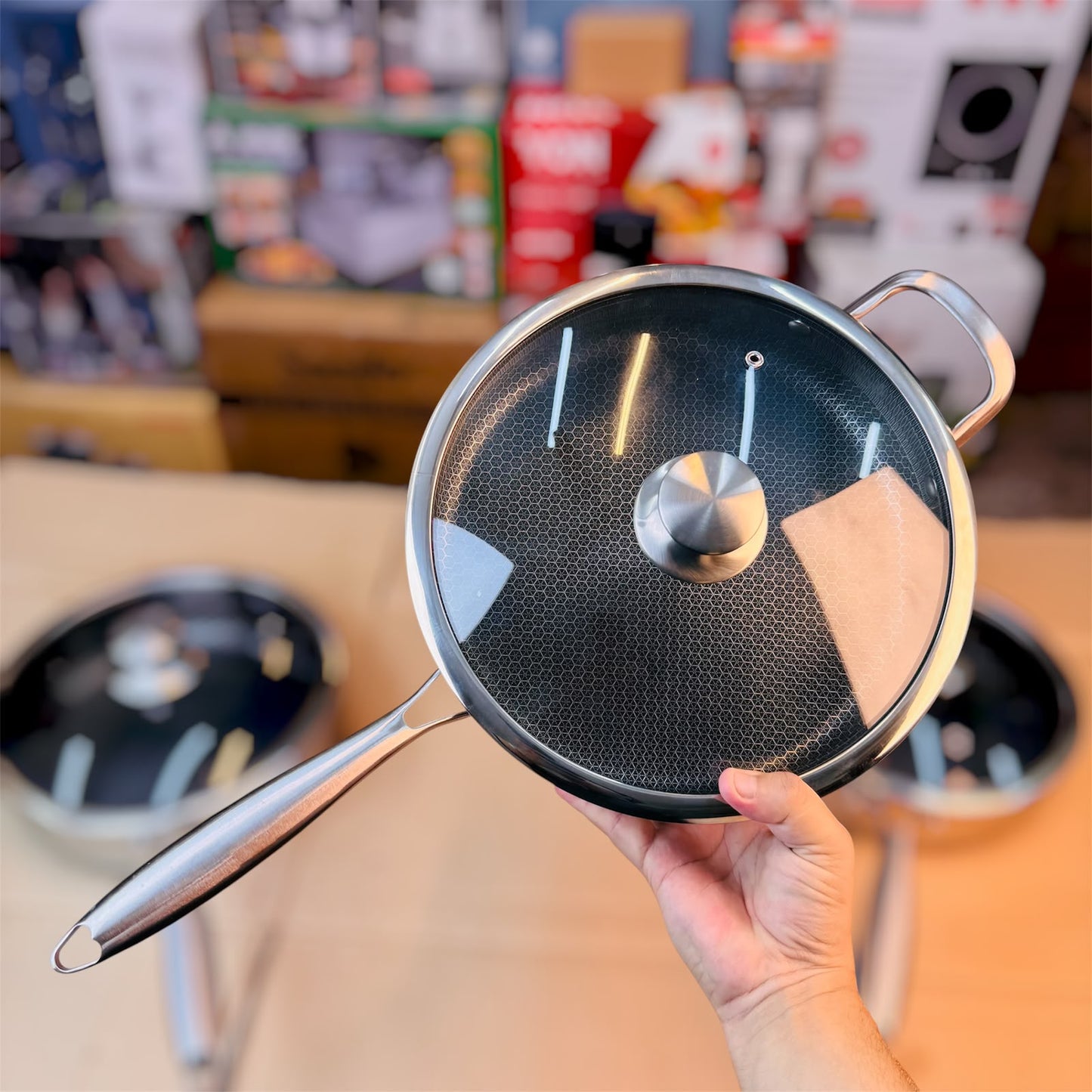 Lesser Coating Honeycomb Shallow Frypan