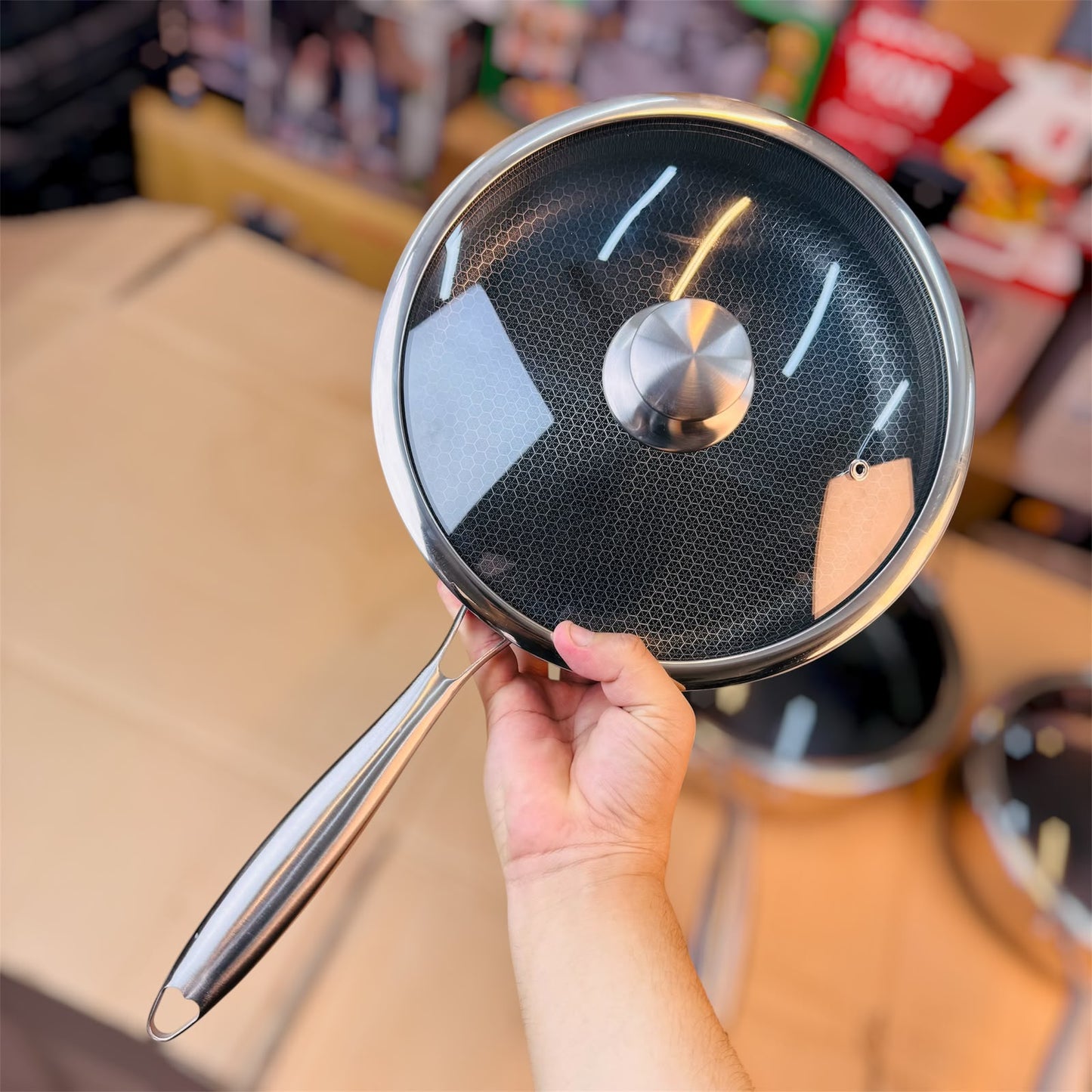 Lesser Coating Honeycomb Shallow Frypan