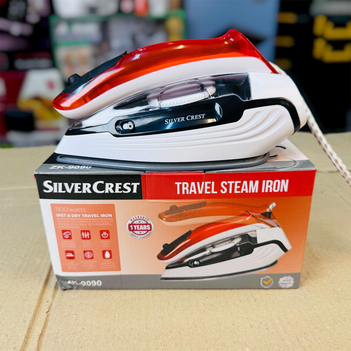 Silver Crest iron foldable handle
