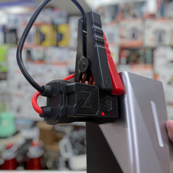 Jump Starter GF01 USB-C charging port