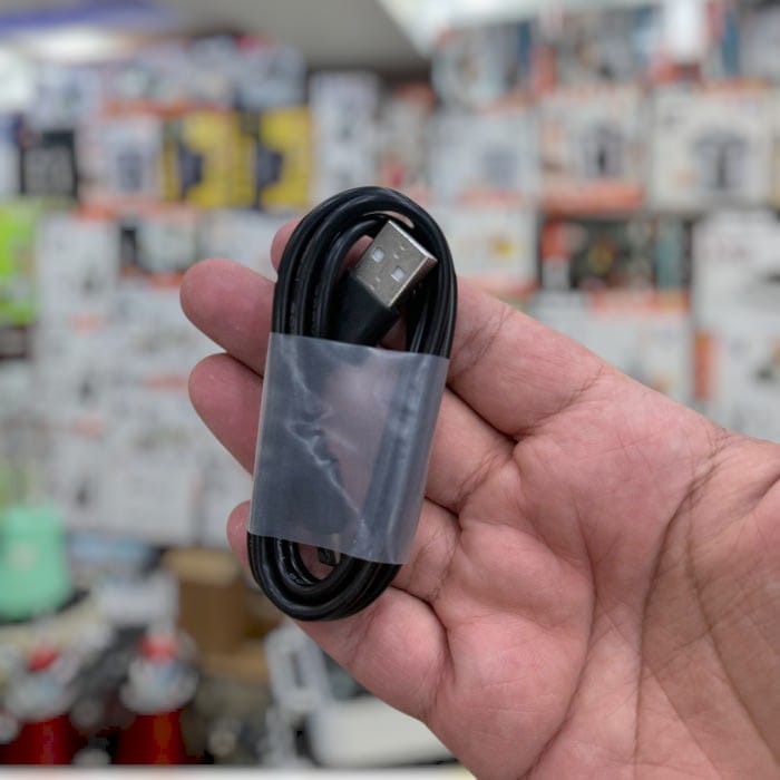 Jump Starter GF01 compact size view