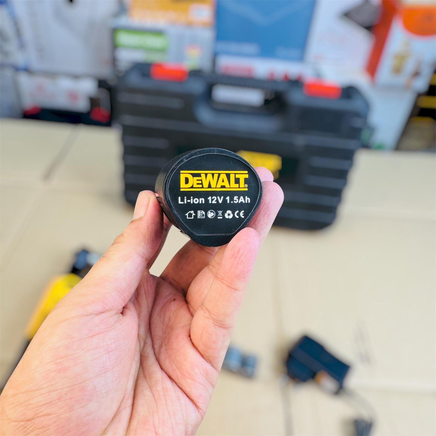 Dewalt-style wrench charger