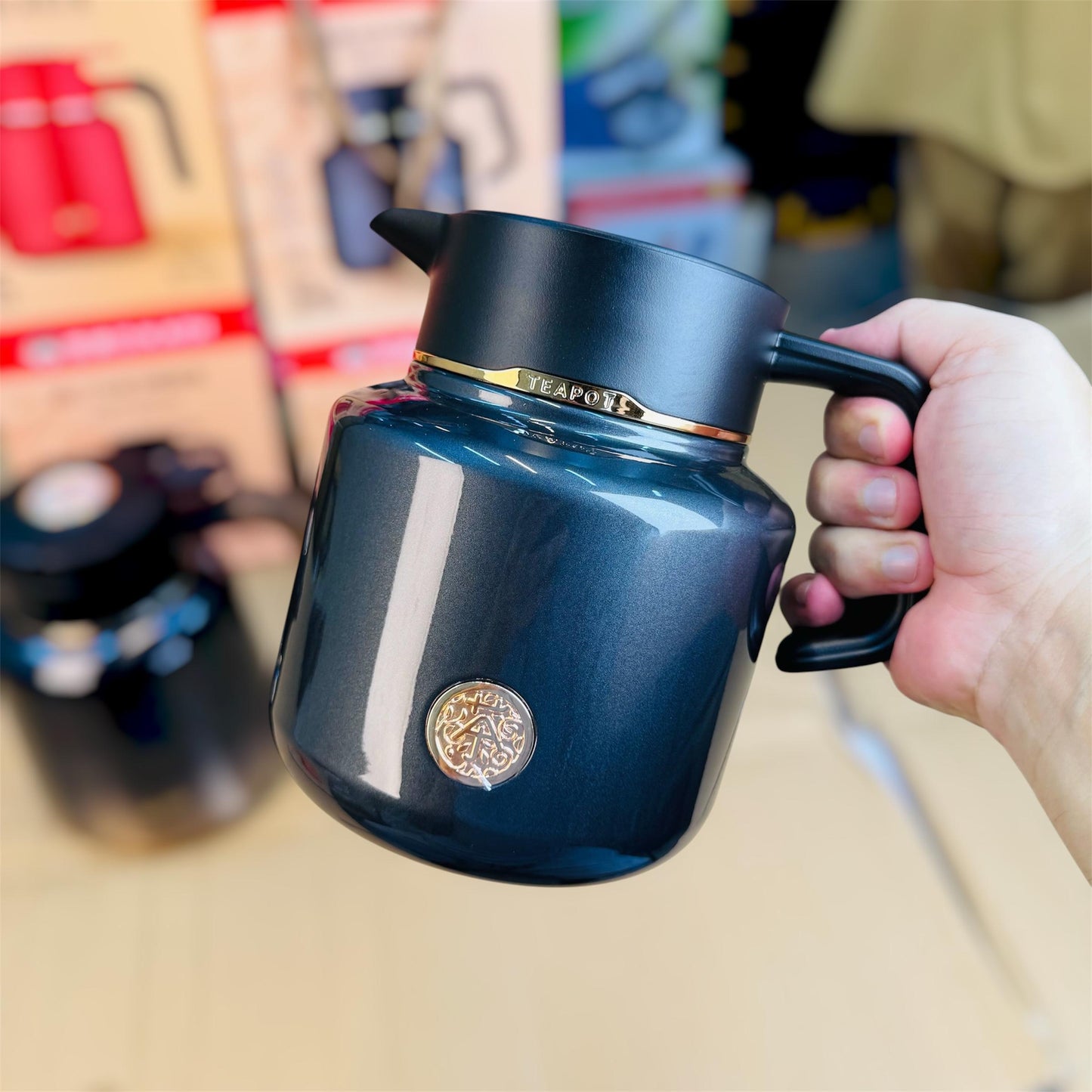 D Kadi Hot & Cool Thermos – 1.7L / 1.5L Insulated Flask