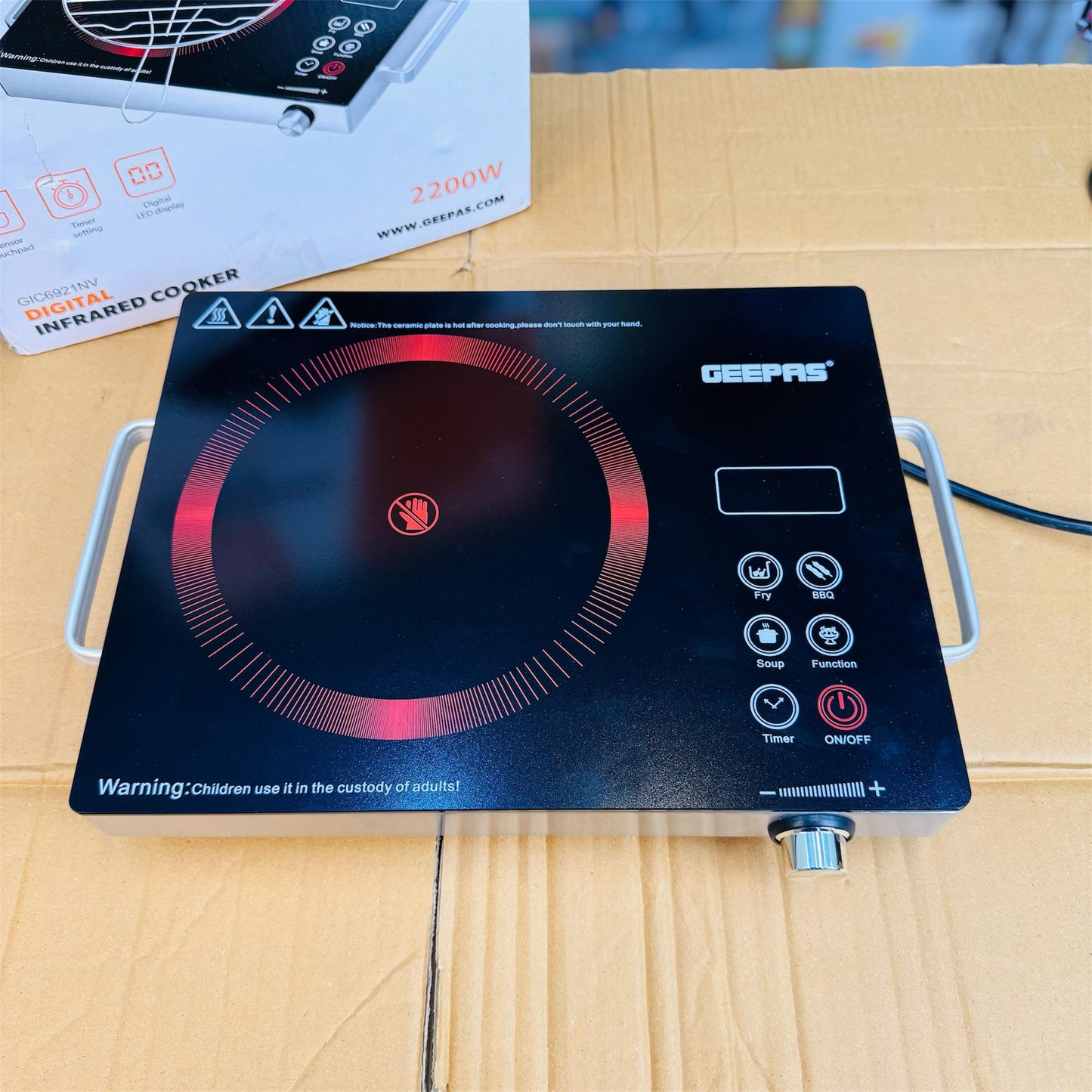 Geepas GIC6921NV Digital Infrared Hot Plate – 2200W Single Burner with LED Touch Display