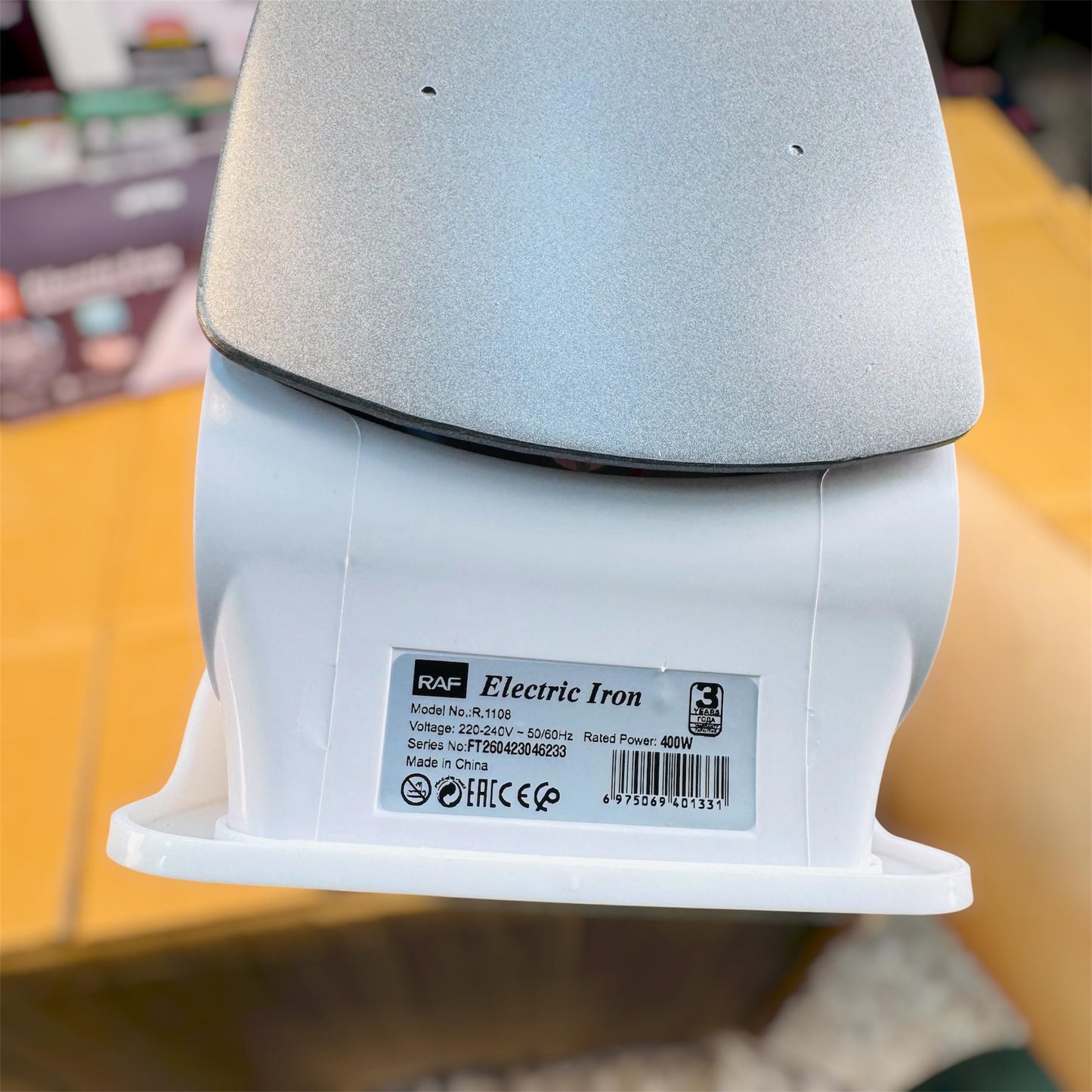 RAF Electric Steam Iron M-R1108 – Fast Heat-Up Clothes Iron
