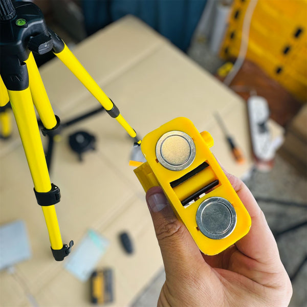 Makita 360° Rechargeable Laser Level – Professional Alignment Tool
