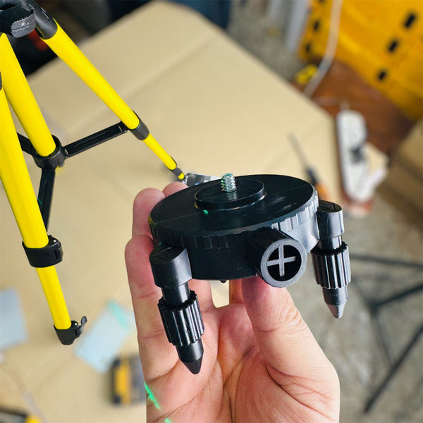 Makita 360° Rechargeable Laser Level – Professional Alignment Tool