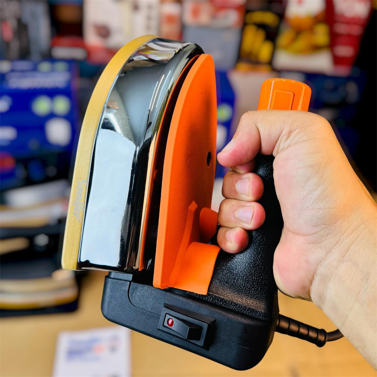 Sonifer Industrial Gravity Steam Iron – Heavy-Duty Steam Press for Home & Shop