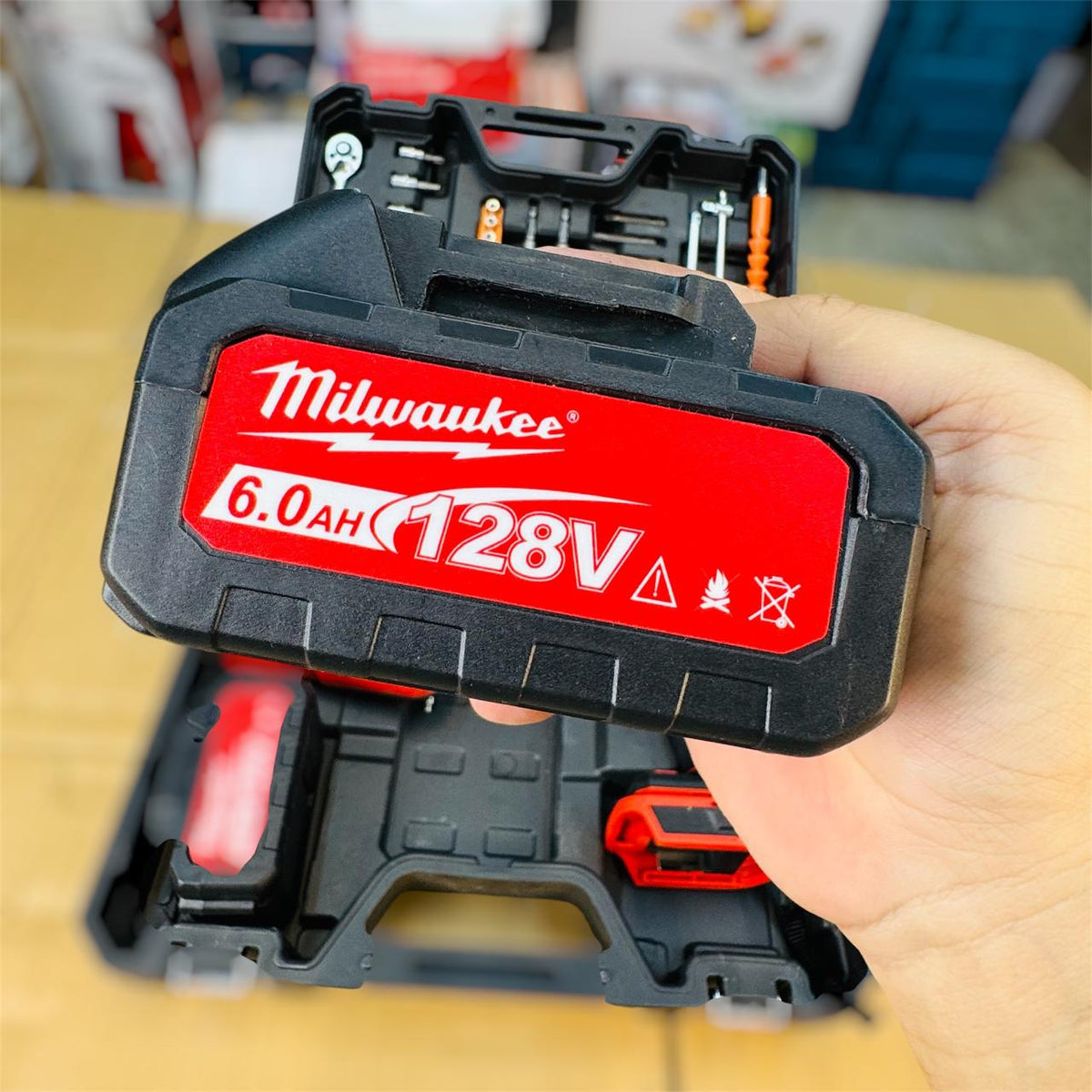 Milwaukee Impact Wrench Set with tools Commercial Heavy-Duty Impact Wrench