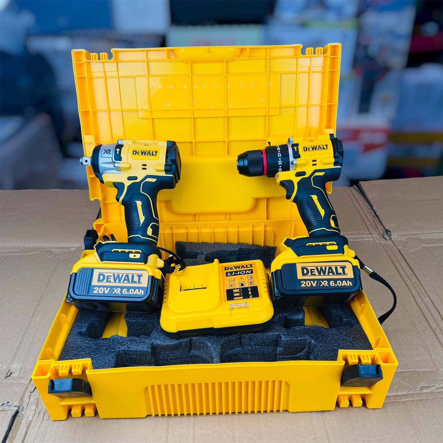 2 in 1 drill & impact with tools set (DeWalt 20V)