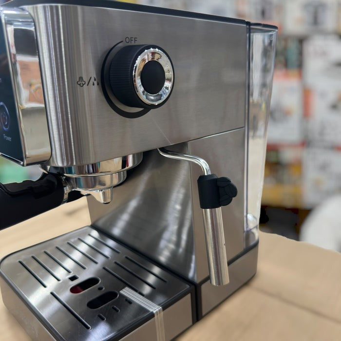Espresso machine water tank