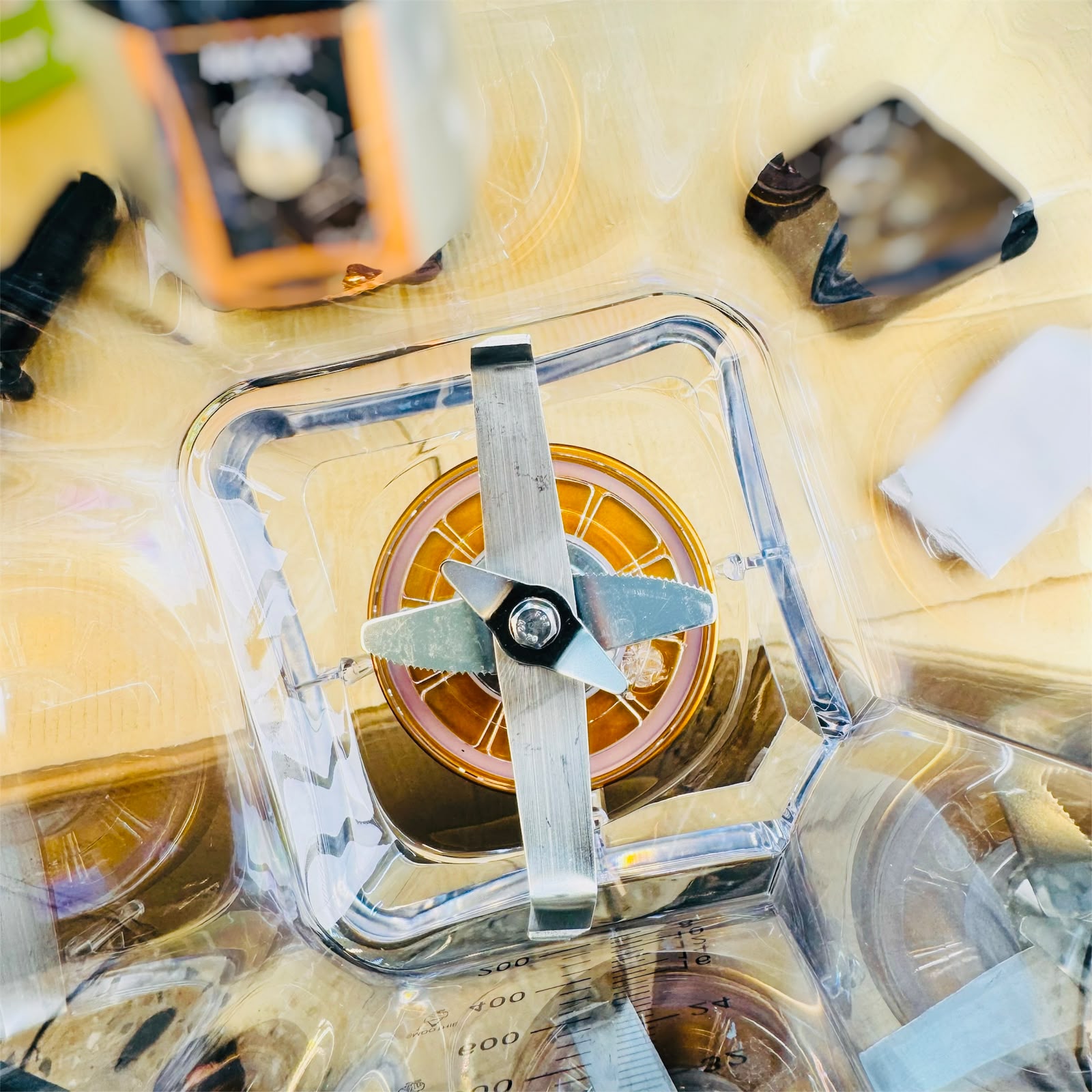 Kolax blender in use
